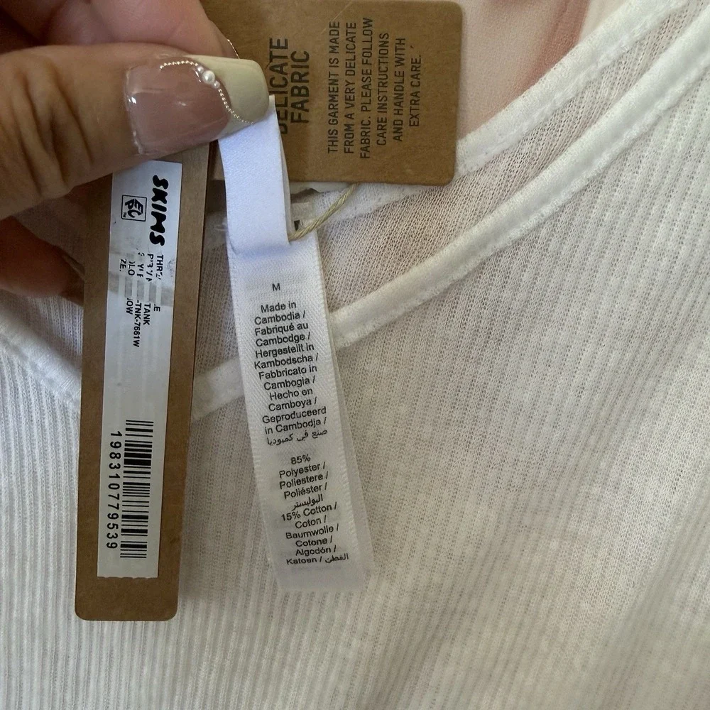 Skims Threadbare Rib V Neck Tank In Snow (White) Size Medium NWT